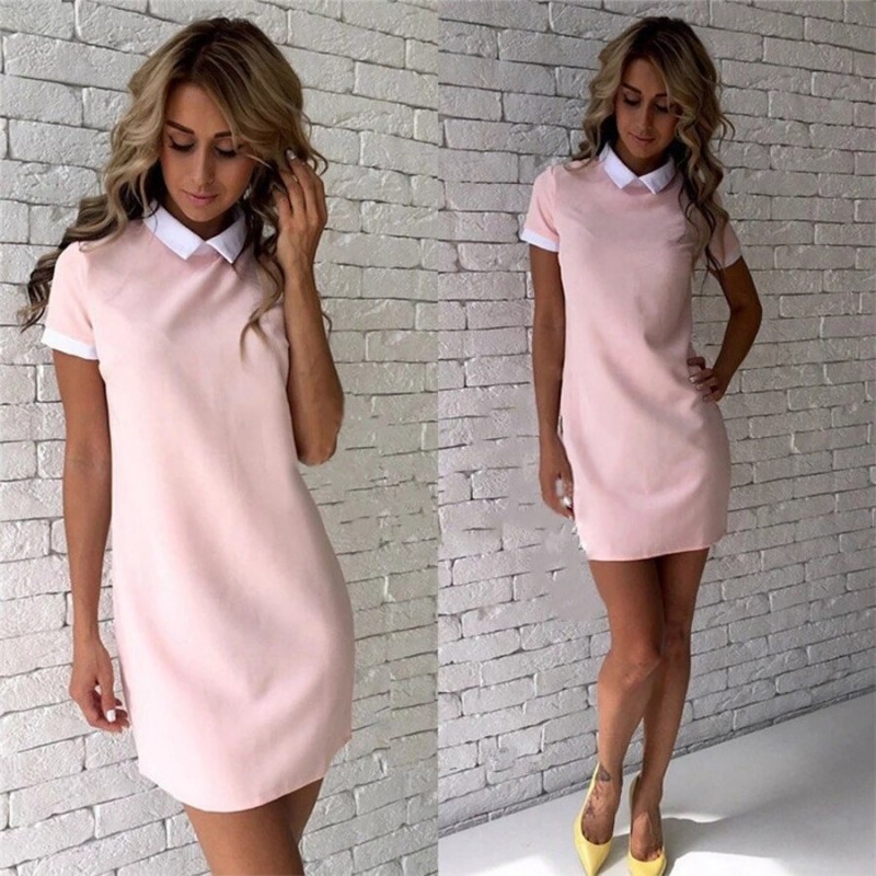 Elegant mini dress with a collarDresses