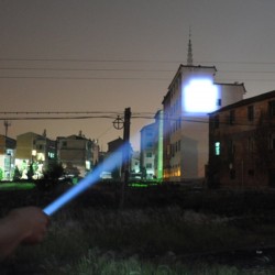 XP-G Q5 - Mini led Flashlight -2000 Lumens - Adjustable - WaterproofSurvival tools