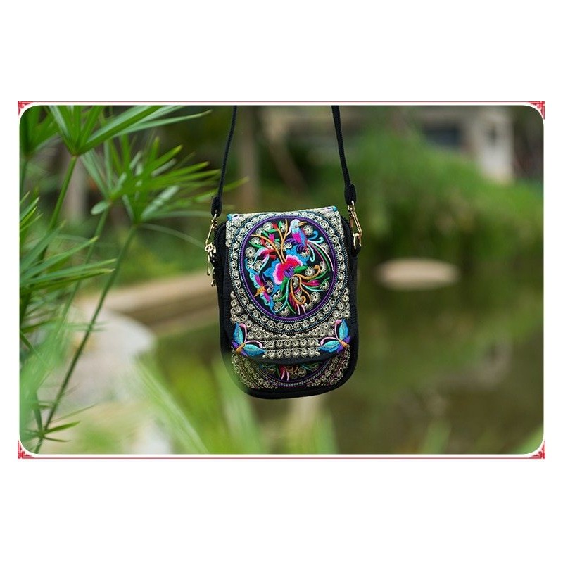 Embroidery - Floral - Shoulder bagsBags