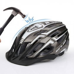 Bicycle helmet with Led light - rechargeable - integrally-molded - sports head protectionBicycle