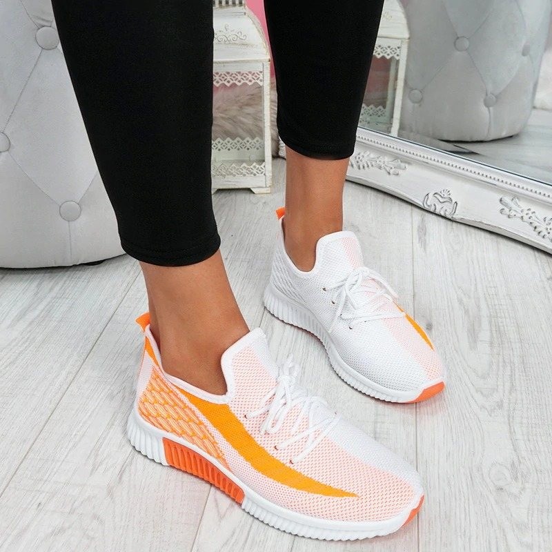 Mesh sports sneakers - comfortable running shoesShoes