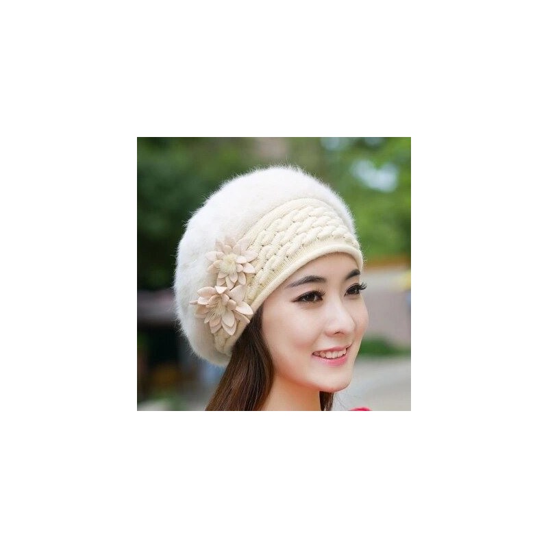 Sombreros & gorrasBeret hat - women - fur - with flower design