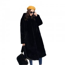 ChaquetasFashionable faux fur coat with hoodie