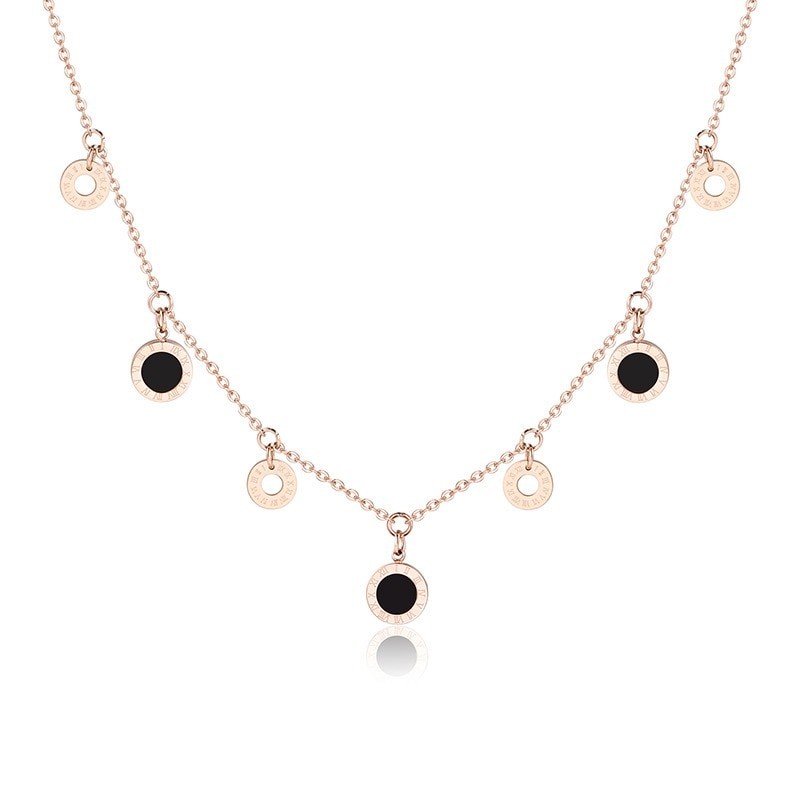 CollarGold necklace - with round charm decorations