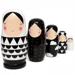 De maderaWooden Russian dolls - 5 layers - matryoshka doll