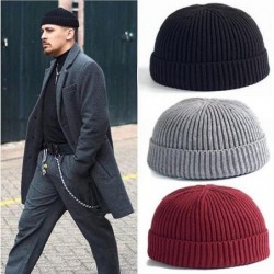 Knitted warm hat - short - ribbed - unisexHats & Caps