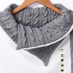 Hoodies & JerséisWhite long sleeve sweater - with knitted collar