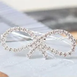 Pinzas de cabelloBow-tie design - hair clip / barrette