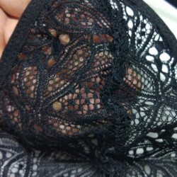 LenceríaSexy lace bra - with push up - cross front straps