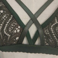 Sexy lace bra - cross front strapsLingerie
