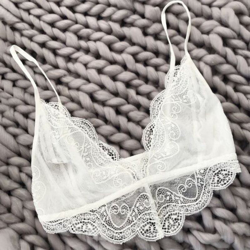 LenceríaSexy lace bra - deep V neck - short top LenceríaSexy lace bra - deep V neck - short top