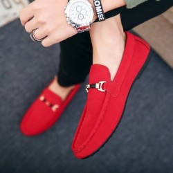 ZapatosZapatos sin cordones de cuero de moda - mocasines antideslizantes - con decoración de metal