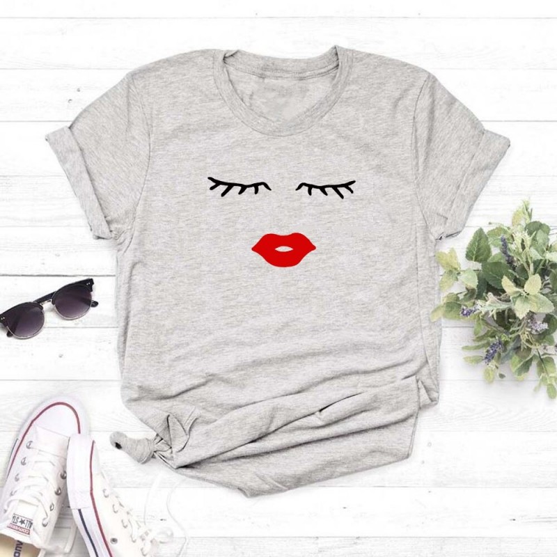 Blusas y camisasCamiseta de manga corta de moda - pestañas / labios rojos