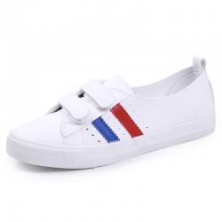 Classic white sneakers - flat loafers with velcroShoes