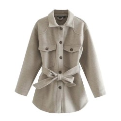 ChaquetasVintage woolen beige jacket - with pockets / belt / buttons