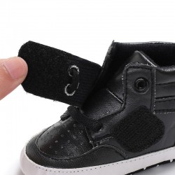 ZapatosSneajer antideslizantes para niños y niñas