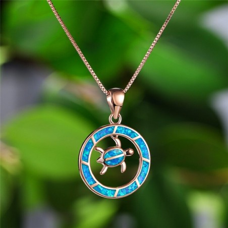 CollarRound opal pendant with turtle - elegant necklace