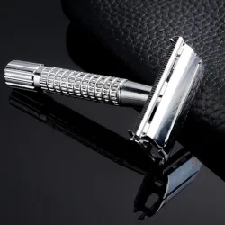 AfeitadoShaving razor - double edge - with one blade