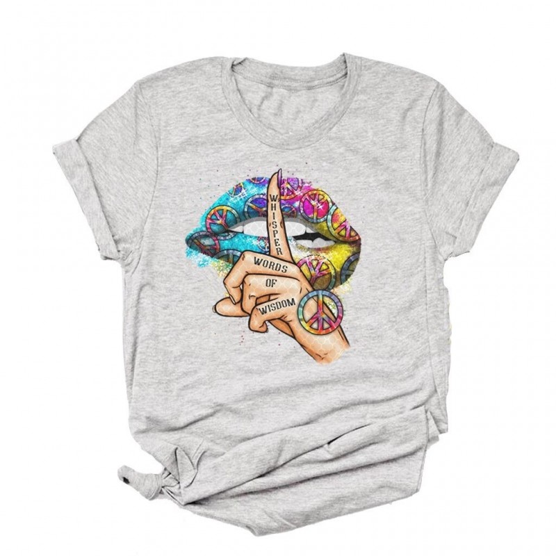 Blusas y camisasLips / whisper words / watercolor graphic - trendy short sleeve t-shirt