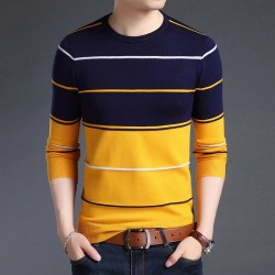 Hoodies & SudaderaElegant men's striped sweater - slim fit