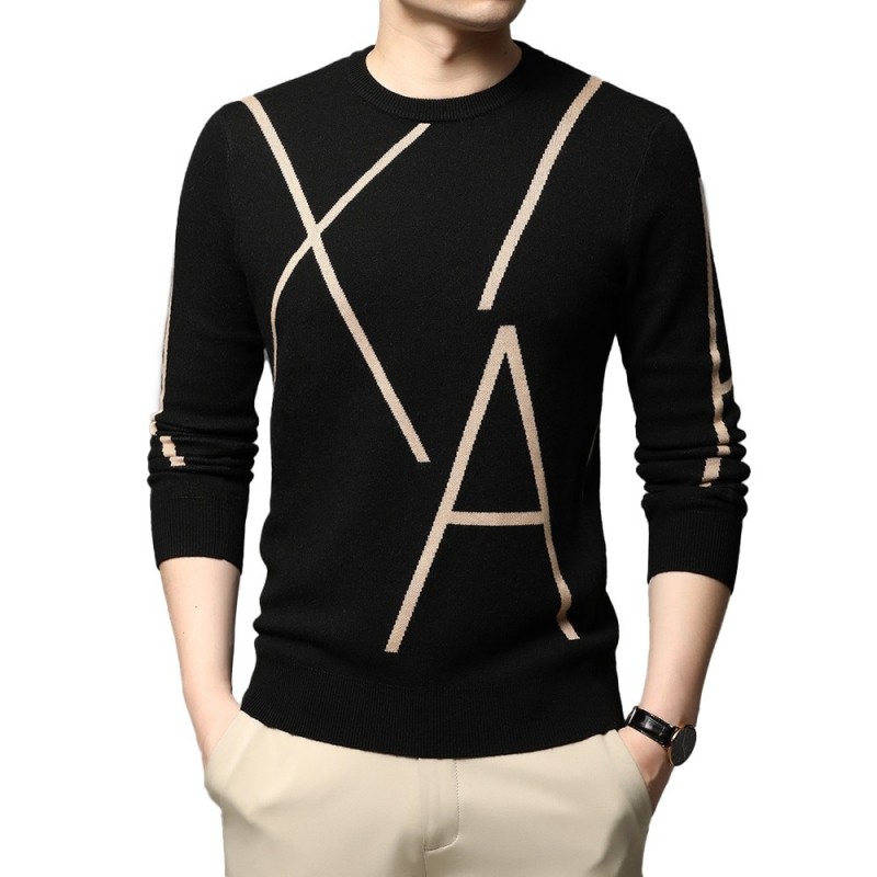 Elegant knitted sweater - big letter printHoodies & Sweatshirt