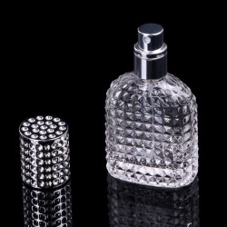 PerfumeFrasco de vidrio recargable para perfume con atomizador 30 ml - 50 ml
