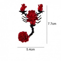 BrochesScorpion shaped brooch with roses