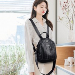 MochilasLuxurious multifunctional backpack - shoulder bag - with rivets - genuine leather