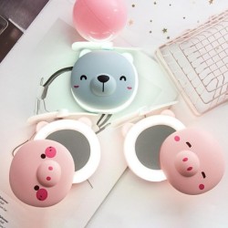 MaquillajeMini pocket mirror - with fan - LED light - piggy head shape