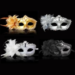 MáscaraSexy Venetian eye mask - with diamonds / feathers / flowers - for Halloween / masquerades