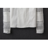 Blusas y camisasElegante blusa blanca de manga larga - encaje hueco