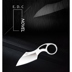 Cuchillos & multitoolsNavaja táctica pequeña - con anilla - funda de cuero - acero D2
