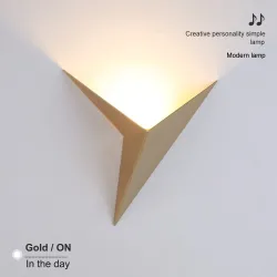 Modern LED wall lamp - triangle design - aluminum - 3W - 220VWall lights