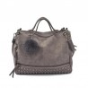 BolsasBolso vintage de piel nubuck con remaches / pompón de pelo