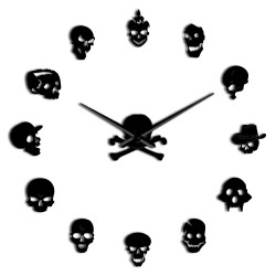 Retro acrylic wall clock - with skulls - mirror surfaceClocks