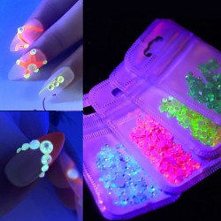 Esmalte de uñasCristales luminosos - decoración de uñas con pedrería - tamaños mixtos