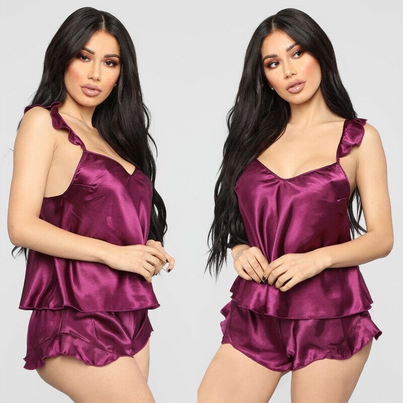 LenceríaPijama sexy satinado - shorts - top sin mangas - conjunto
