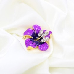 Purple flower with crystals - pin broochBrooches