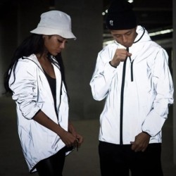 ChaquetasChaqueta reflectante con capucha - unisex