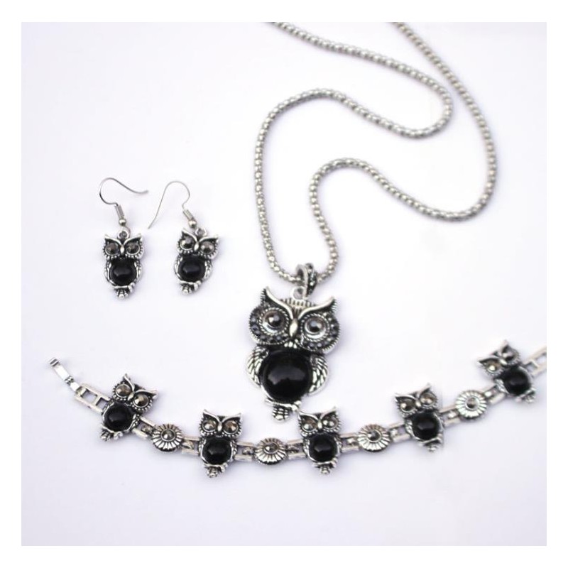 Silver jewellery set - with owls - necklace / earrings / braceletJewellery Sets
