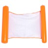 NataciónHamaca inflable flotante para piscina.