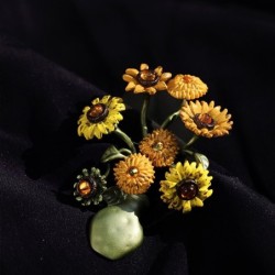 BrochesJarrón con girasoles - broche retro