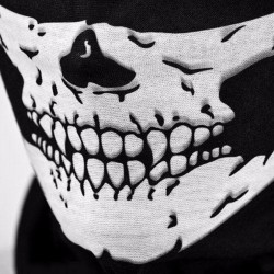 MáscaraMascarilla con estampado de calavera - pasamontañas