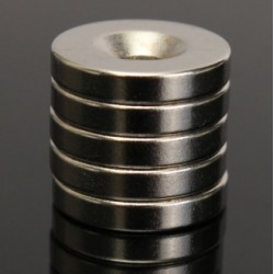 N52Imán de neodimio N52 - anillo redondo fuerte con agujero de 4 mm - 15 * 3mm - 5 piezas