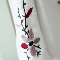 Moda femeninaLong Loose Embroidery Knitted Sweater Cardigan