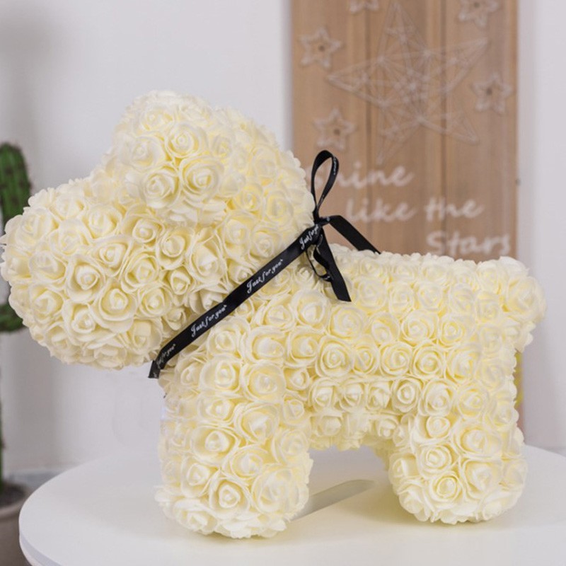 Día de San ValentínPerro hecho de rosas de infinito - 40 cm