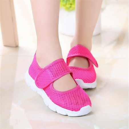 Soft breathable mesh shoesKids