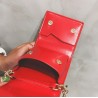 BolsasBolso pequeño y elegante con cadena de arco