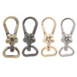 Metal lobster swivel clasp - hooks - clip buckle keyringsKeyrings