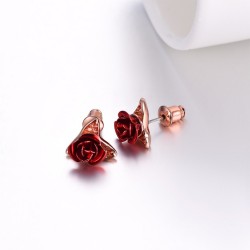 AretesPendientes de oro con rosa roja